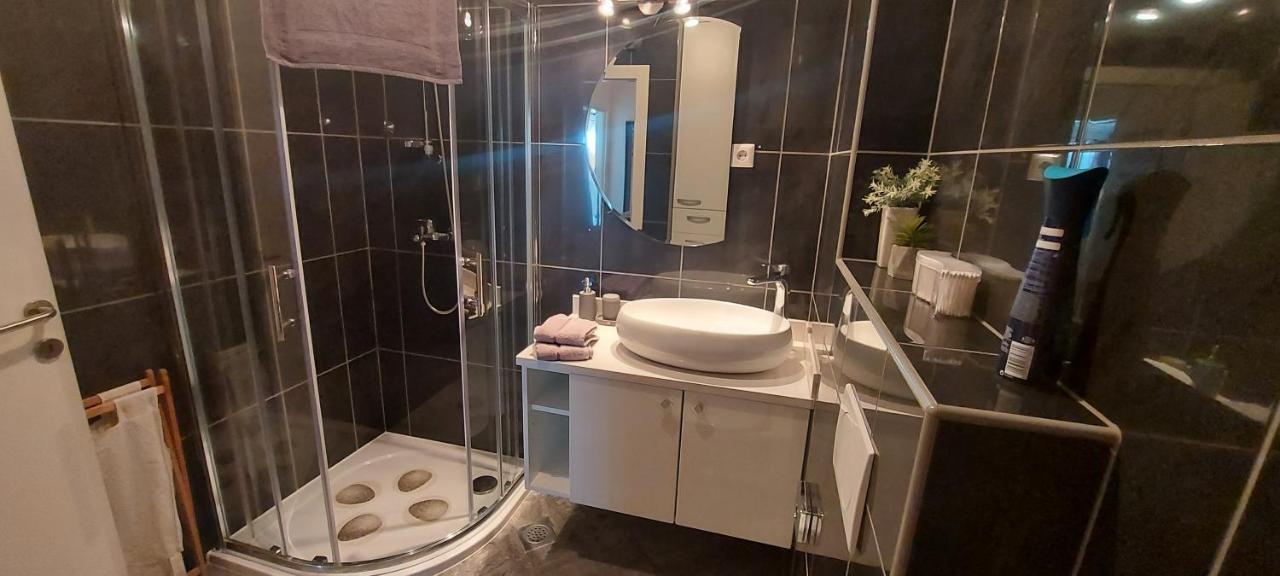 Apartment Tin Kaštela エクステリア 写真